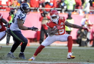 Nov 16, 2014; Kansas City, MO; Chiefs running back Jamaal Charles (25) carries the ball against the Seattle Seahawks at Arrowhead Stadium. Credit: John Rieger-USA TODAY Sports
