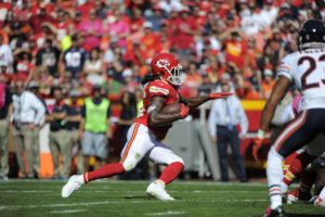 Oct. 11, 2015; Kansas City, MO; Chiefs running back Jamaal Charles (25) carries the ball during the second half against the Chicago Bears at Arrowhead Stadium. (AP Photo/Ed Zurga)