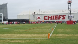 Nov. 25, 2015; Kansas City, MO; General view of the Chiefs players warming up during the portion of practice open to the media. (Credit: Teope)