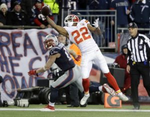Jan. 16, 2016; Foxborough, MA; Kansas City Chiefs cornerback Marcus Peters (22) misses out on an interception on a pass intended for New England Patriots wide receiver Julian Edelman (11) in the second half at Gillette Stadium. (AP Photo/Steven Senne)