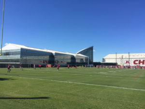 The Kansas City Chiefs take part in practice at the team's training complex in Kansas City, Mo., on Sept. 28, 2016. (Photo: Matt Derrick, ChiefsDigest.com)